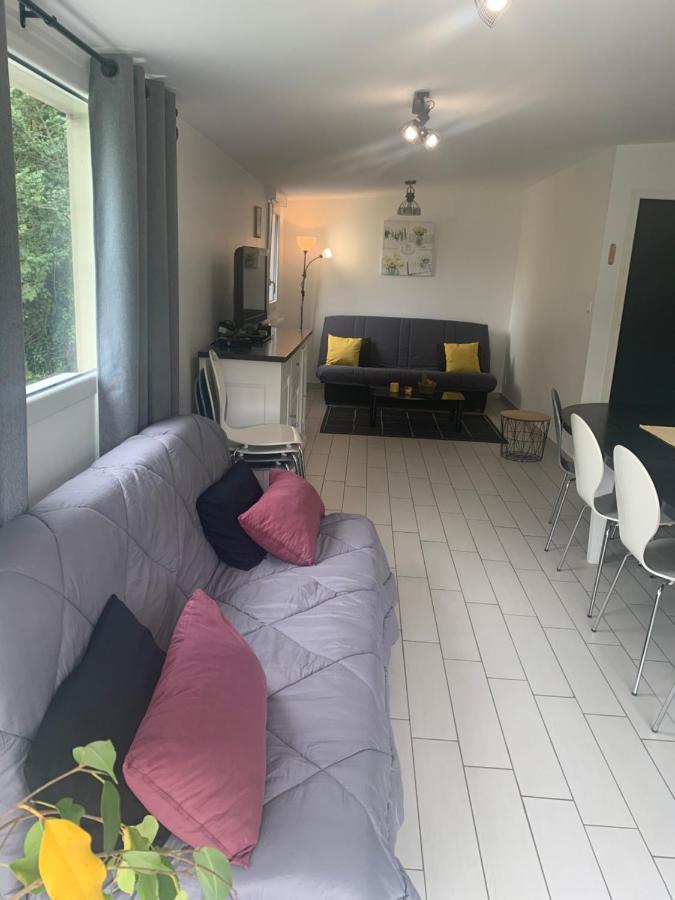 Gite Au Haras Les Aubiers Exterior foto